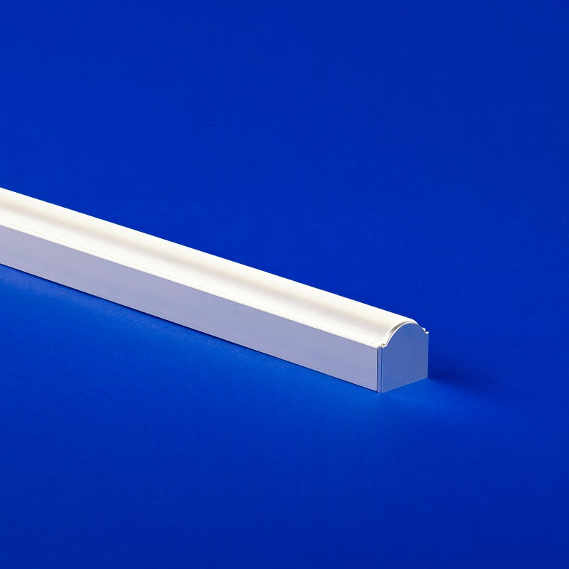 VERS-GRAZER (04) is optically enhanced versatile LED fixture with grazing properties ranging from 12° to 36°