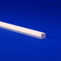 TRE3-FLAT (01) is LED light fixture with three-sided diffused lens for LED free direct view applications