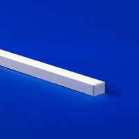 VERS-CLEAR (03) is linear LED fixture with a high quality clear lens for maximum variation of LED source and most delivered lumens